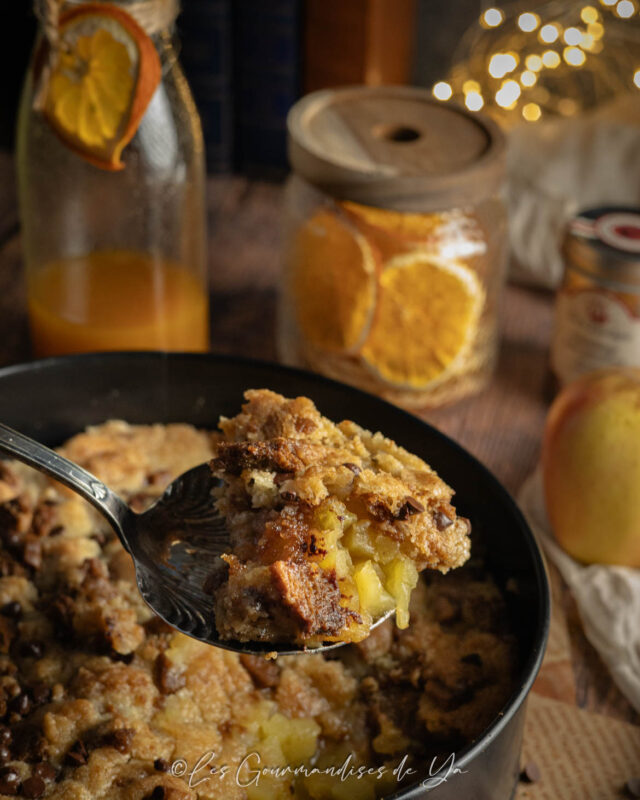 Crumble pommes - spéculoos et pépites de chocolat