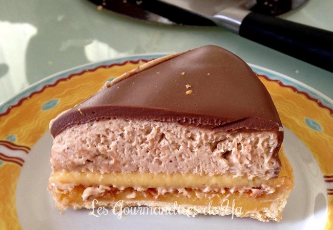 Tarte passion, coco et praliné LGY 02