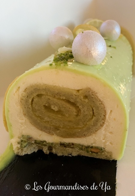 Bûche Citron et Pistache LGY 06