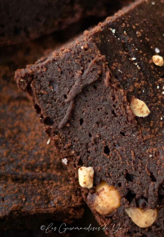 Brownie chocolat noir et cacahuètes