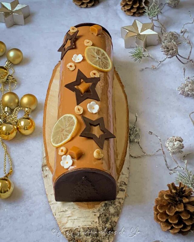 Bûche citron, caramel et noisette